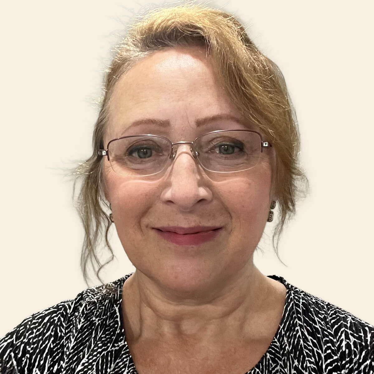 Angie Lukhard